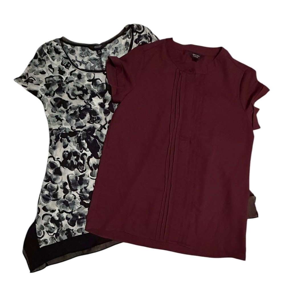 Simply Vera Vera Wang Blouse Set XS Floral Abstract & Burgundy Pleated Tops